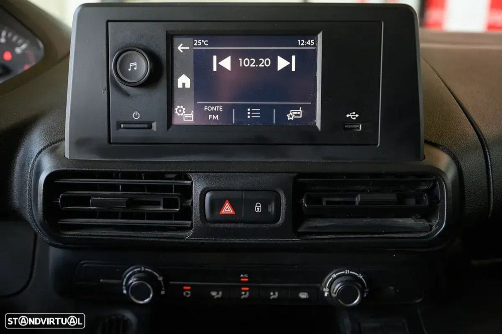 Peugeot Partner 1.5 BlueHDi Pro Longa - 37
