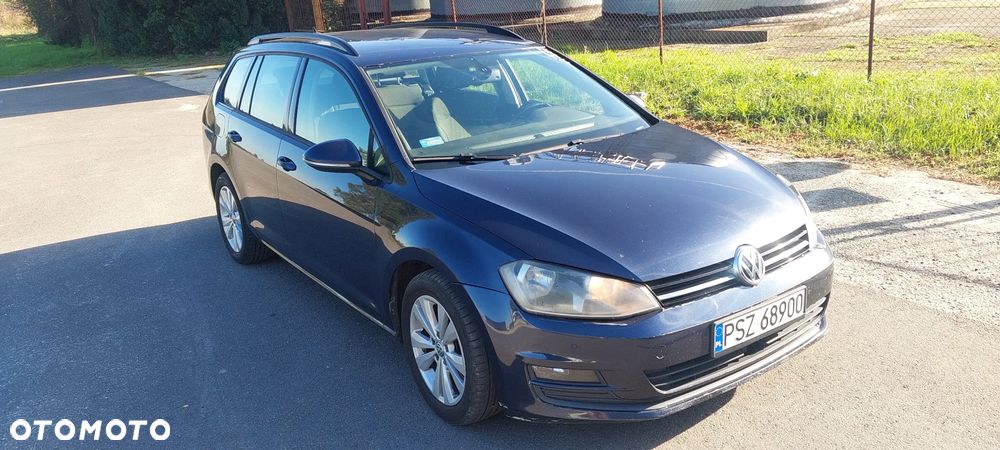 Volkswagen Golf - 2