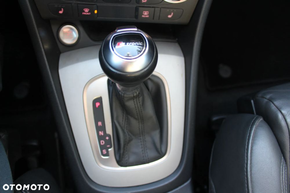 Audi Q3 2.0 TDI Quattro S tronic - 34