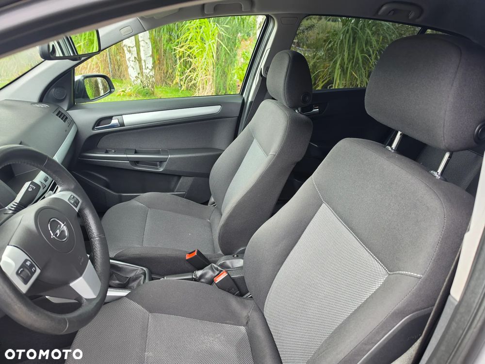 Opel Astra - 15