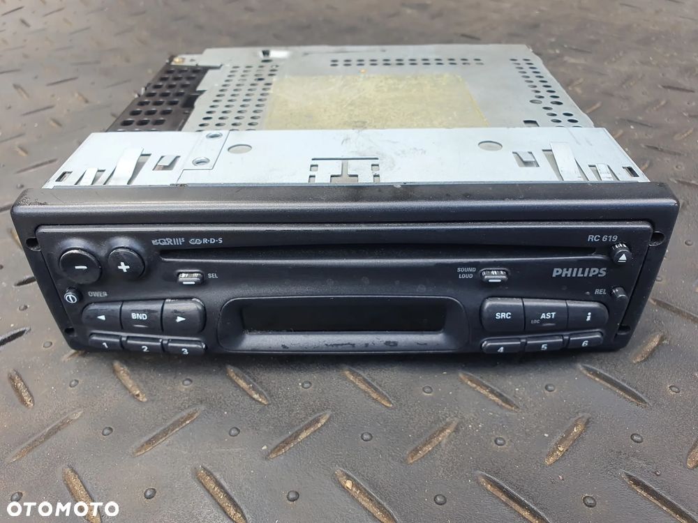 RADIOODTWARZACZ RADIO SAMOCHODOWE CD PHILIPS RC619 - 4