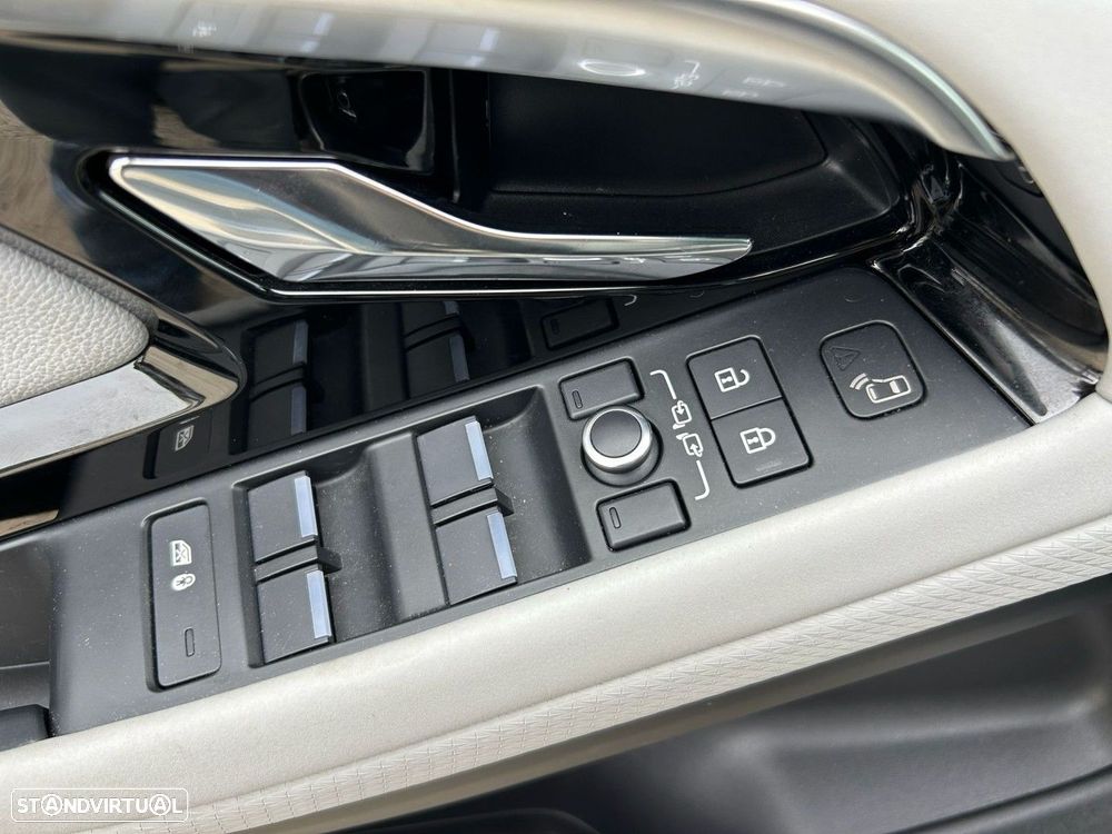 Land Rover Range Rover Evoque 1.5 P300e AWD R-Dynamic SE Auto - 10