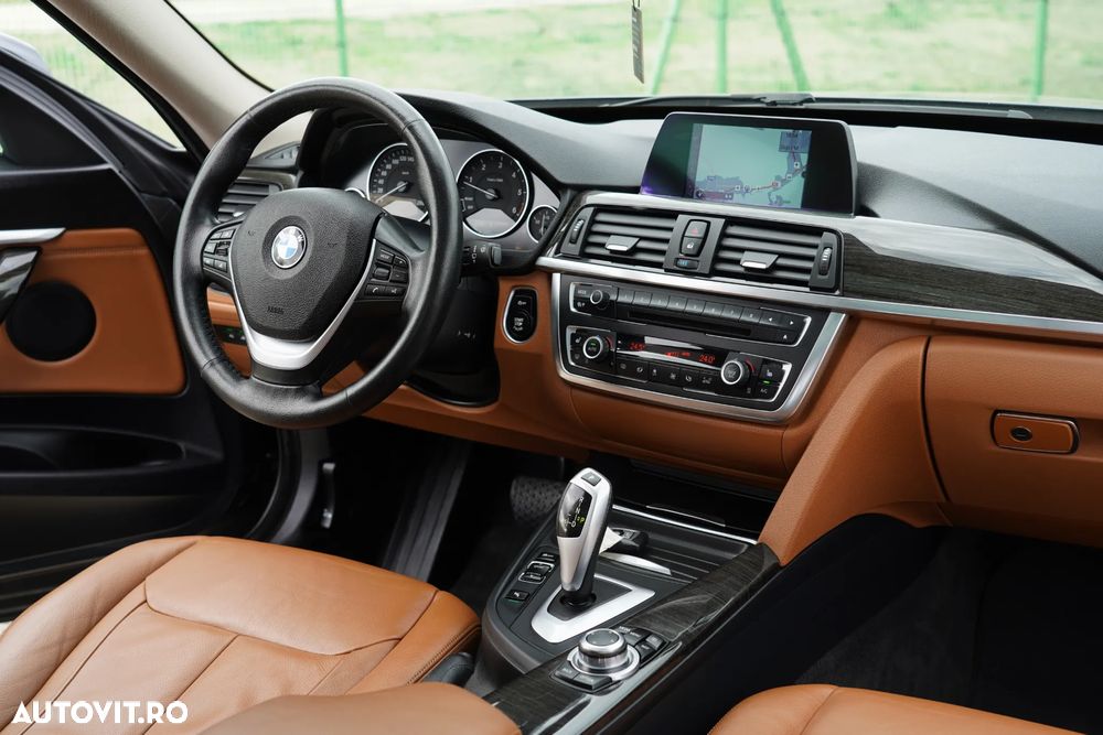 BMW Seria 3 320d Aut. Blue Performance Luxury Line - 32