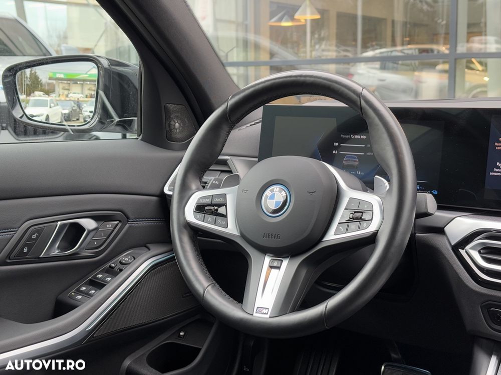 BMW Seria 3 330e xDrive AT PHEV - 3