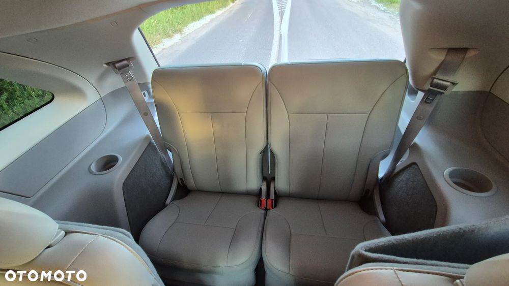 Chrysler Pacifica 4.0 AWD - 24