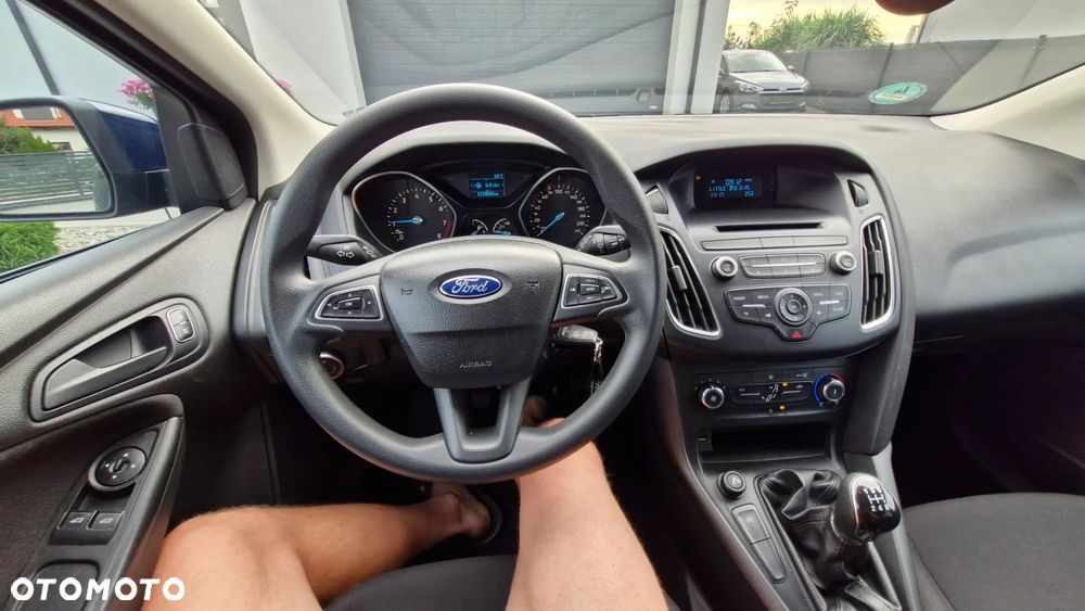 Ford Focus 1.0 EcoBoost Trend - 19