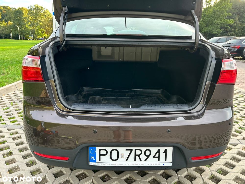 Kia Rio 1.4 XL - 27