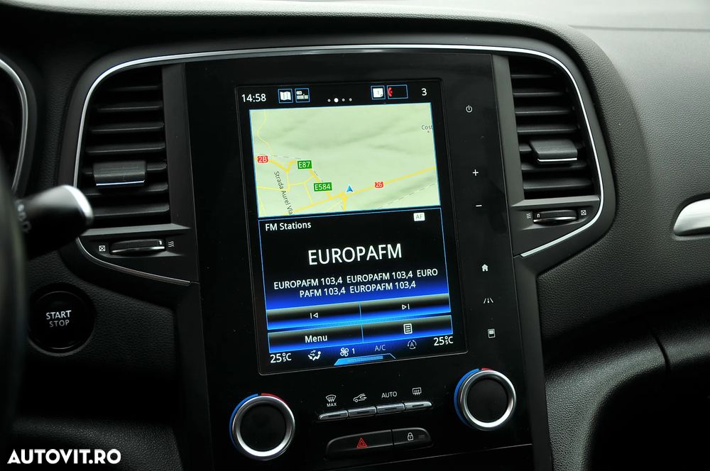 Renault Megane 1.6 dCI Intens - 7