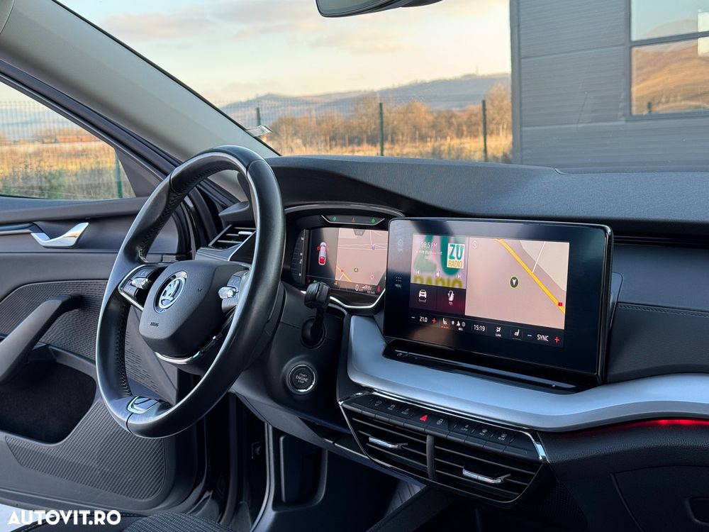 Skoda Octavia Combi 2.0 TDI DSG Exclusive Plus - 5