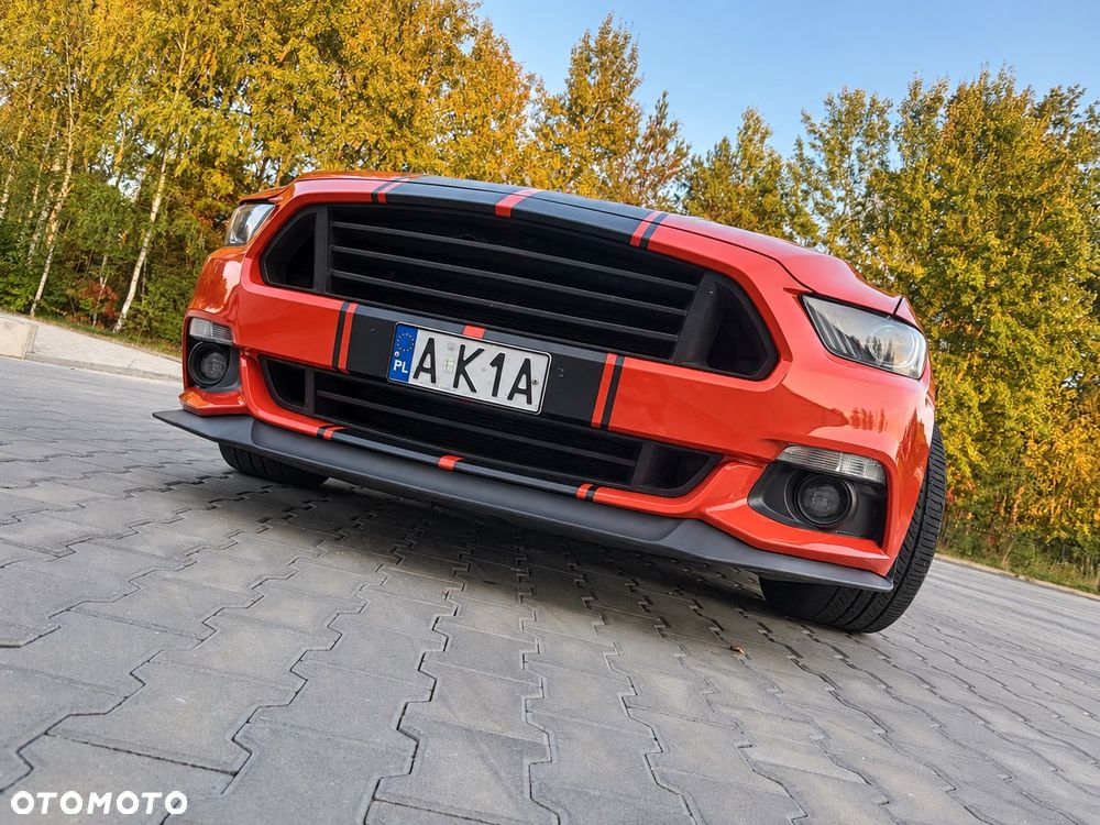 Ford Mustang 5.0 V8 GT - 12