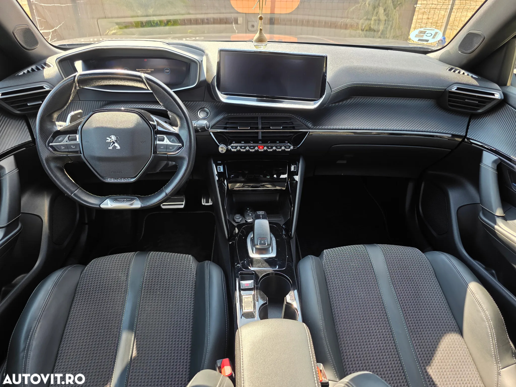 Peugeot 2008 1.5 BlueHDI STT EAT8 GT Line - 13
