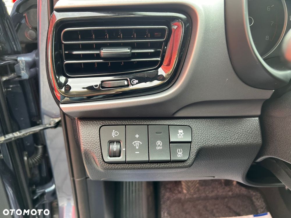 Kia Stonic 1.0 T-GDI 100 OPF Dream-Team Edition - 20
