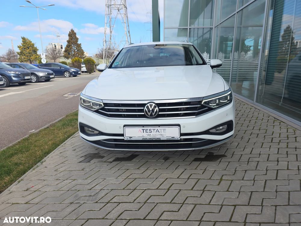 Volkswagen Passat 2.0 TDI SCR DSG 4Motion Elegance - 2