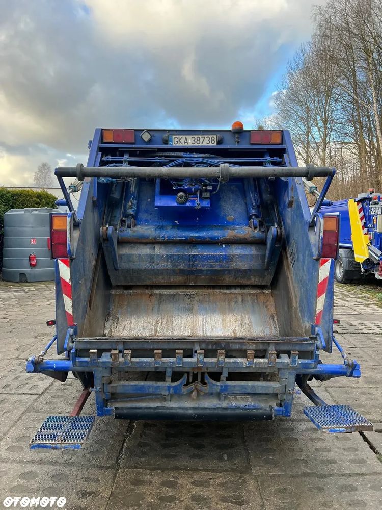 Volvo FL - 4