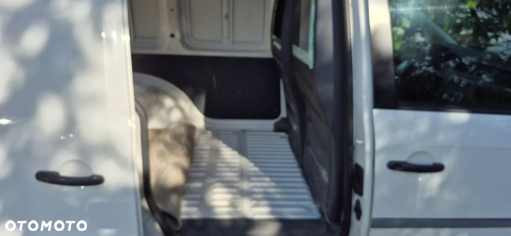 Volkswagen CADDY - 5