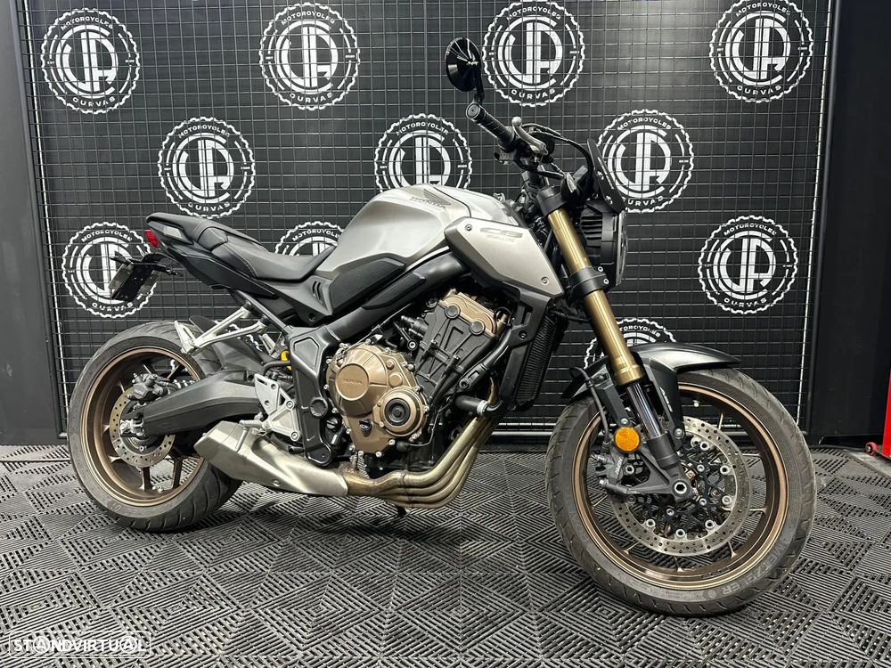 Honda CB 650 R - 1