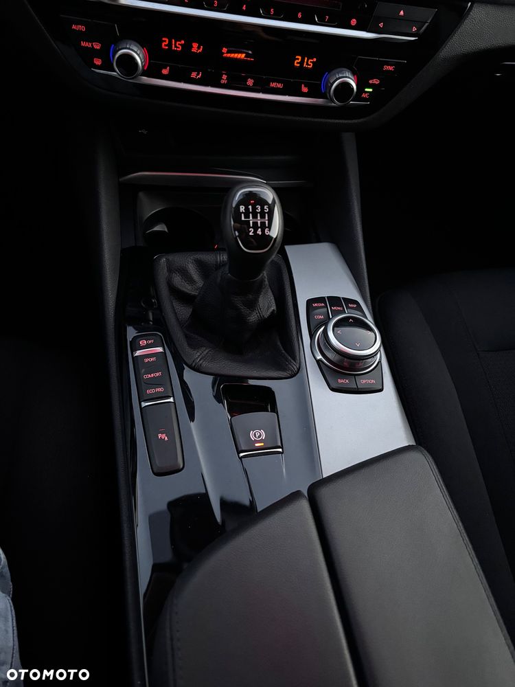 BMW Seria 5 - 23