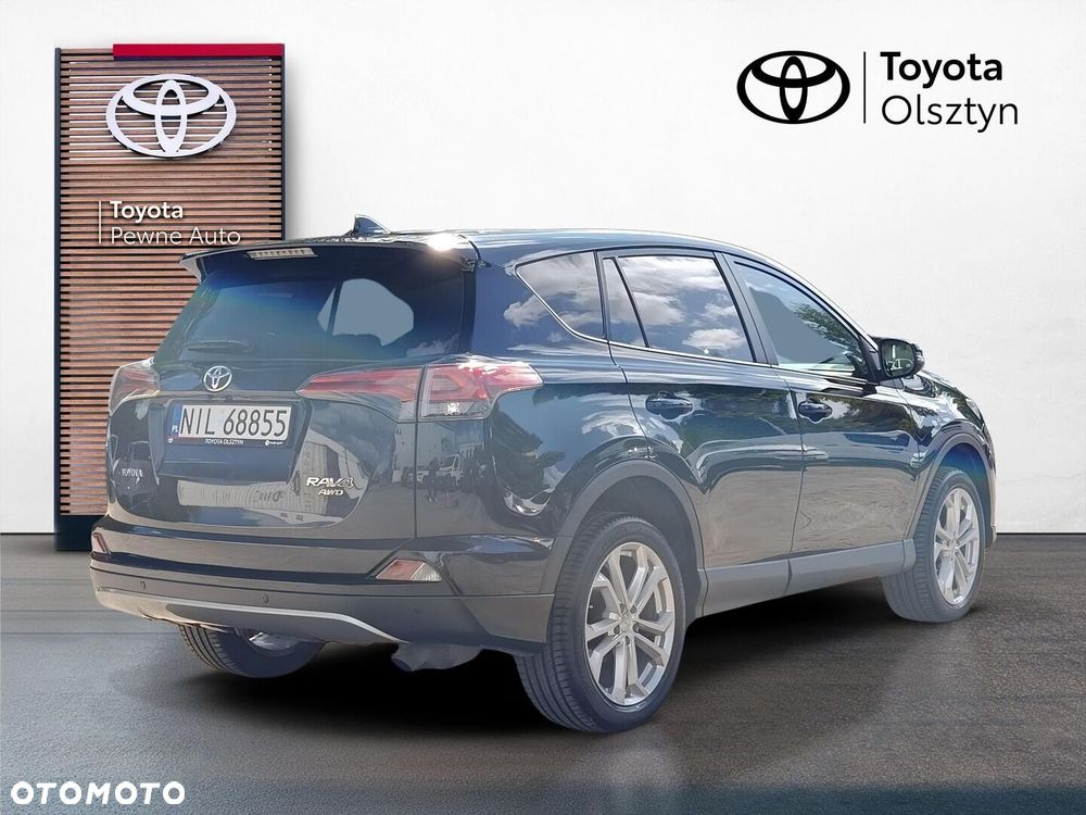 Toyota RAV4 - 8