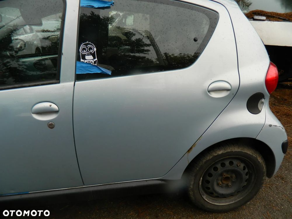Toyota Aygo I 1.0 VVTI Na części Maska Drzwi Silnik Skrzynia - 7