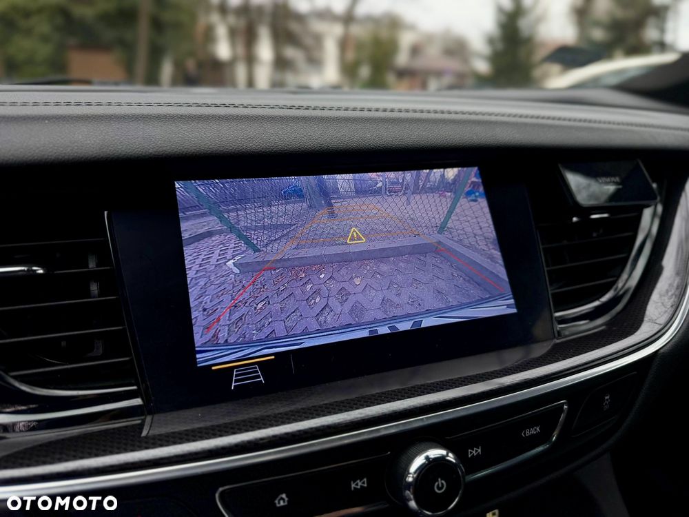 Opel Insignia 2.0 T Elegance S&S - 10