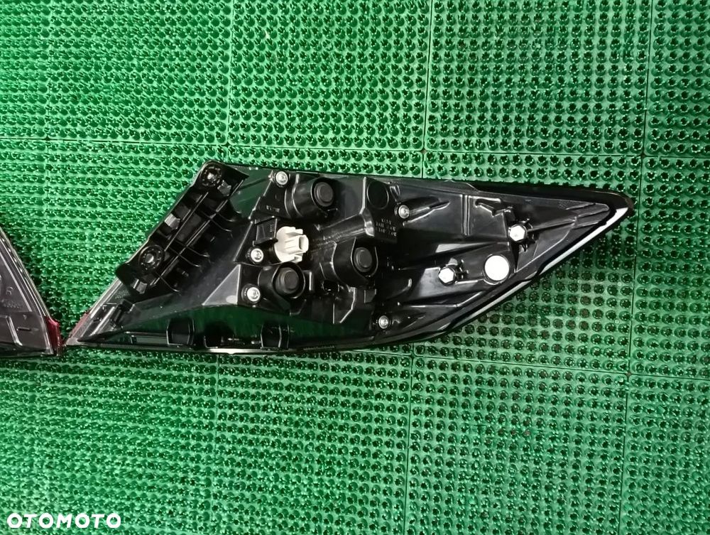 HONDA CIVIC od 2022r Lampa Tył Prawy Lewy - 8