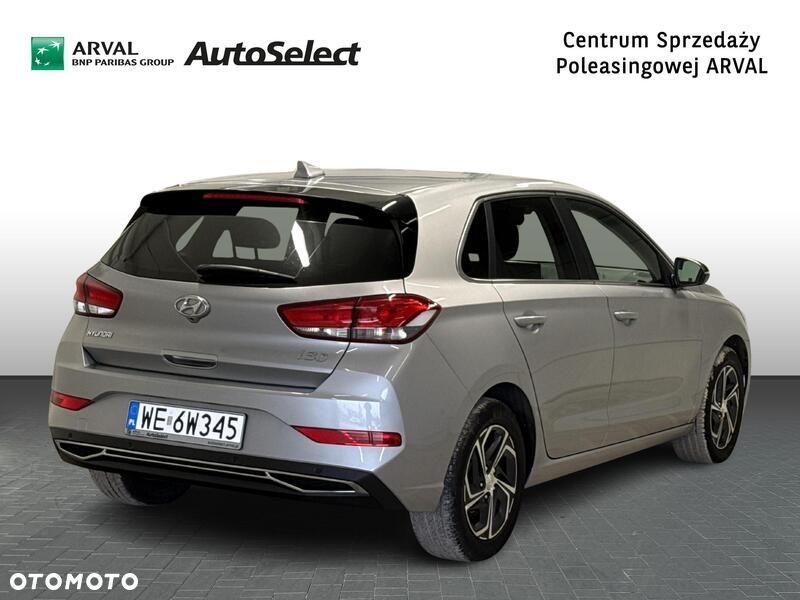 Hyundai i30 1.5 DPI Smart - 6