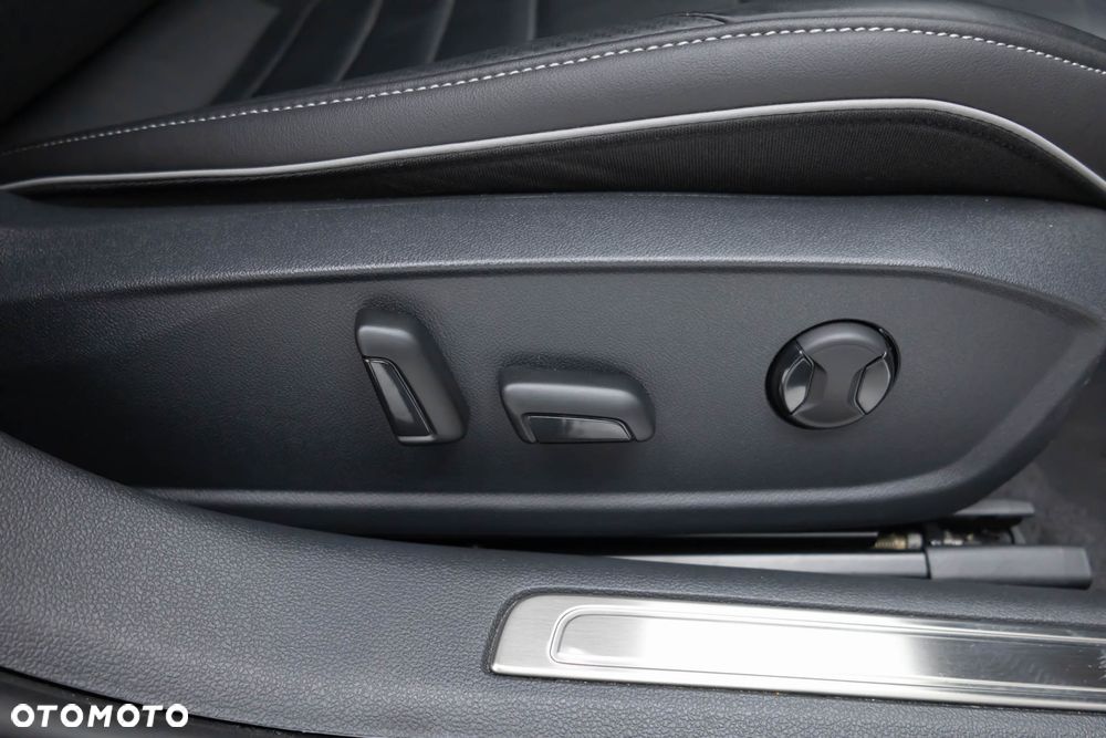 Volkswagen Arteon Shooting Brake 2.0 TDI 4Motion R-Line DSG - 17