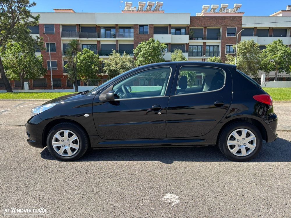 Peugeot 206+ - 11