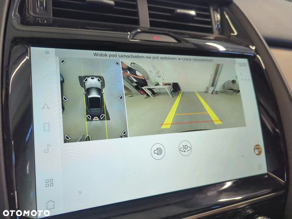 Jaguar E-Pace 1.5 P160 mHEV S - 11