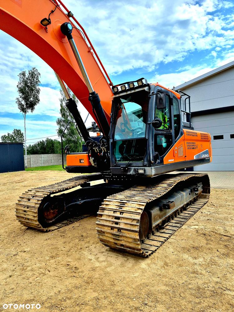 Doosan DX340 - 4