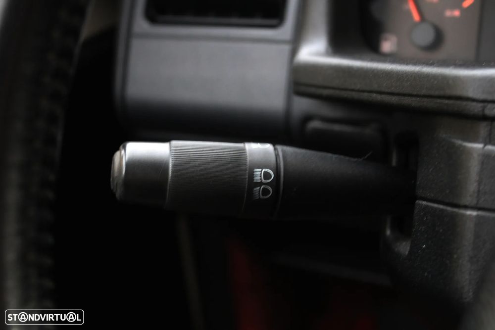 Peugeot 205 Cabrio 1.6 CTI - 32