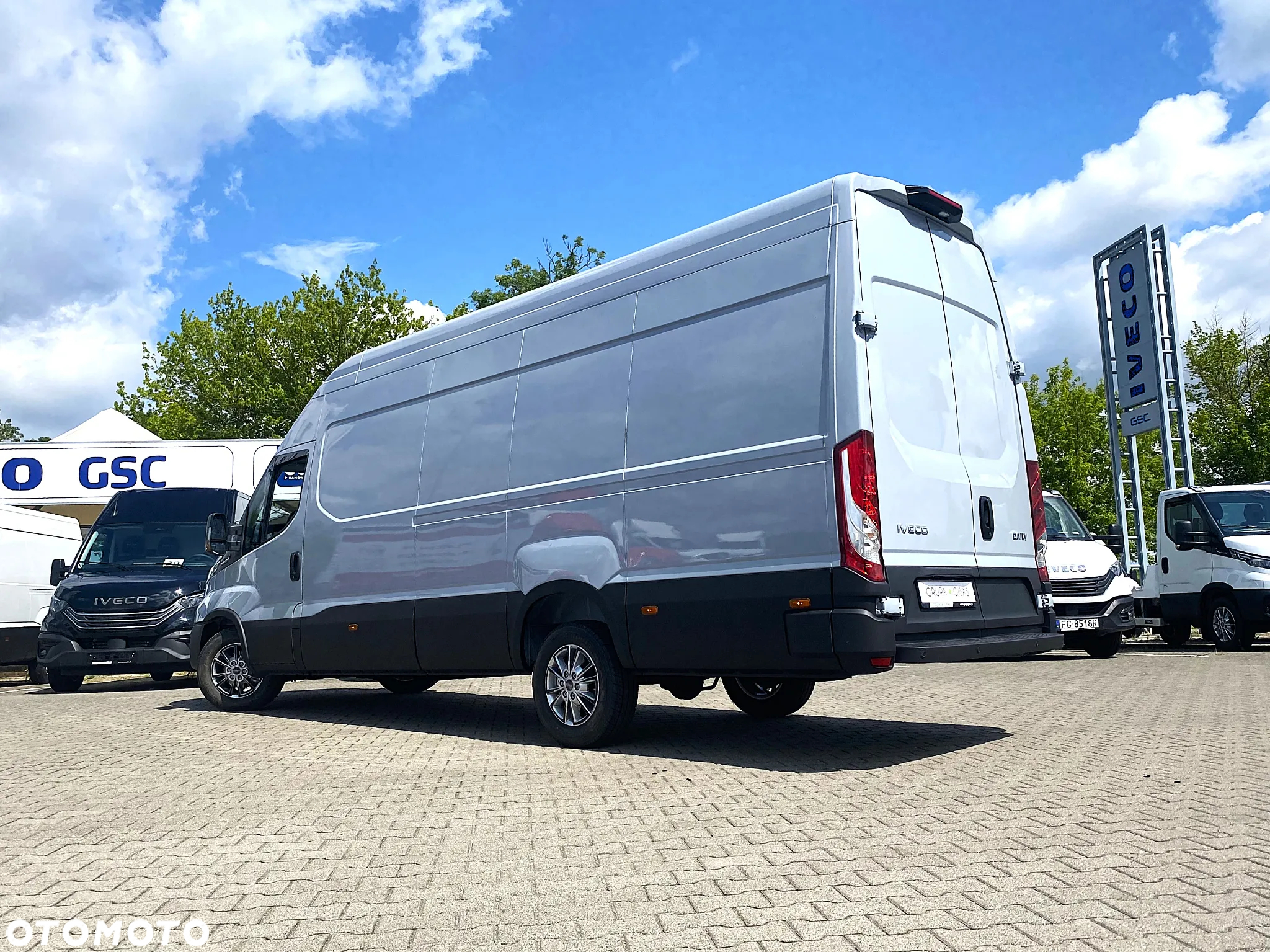 Iveco Daily 35S18HA8 V 3.0 Diesel 180 KM AT 8 L4H3 - 13