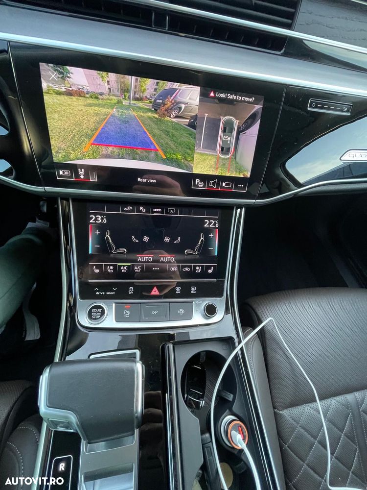 Audi A8 - 7