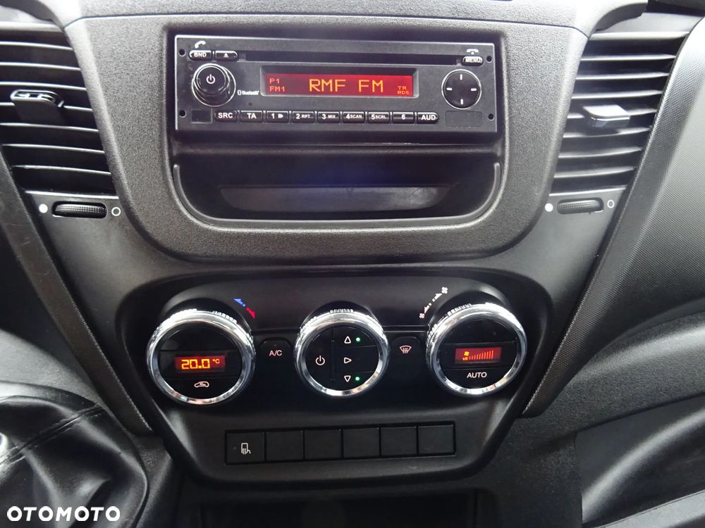 Iveco 35c16 Wywrotka 148tys km Klima Hak Super Stan Oryginał 160KM - 26