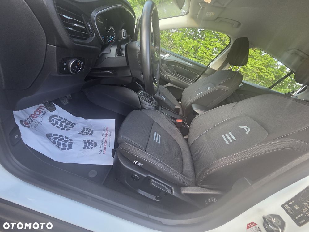 Ford Focus 1.5 EcoBlue Start-Stopp-System ACTIVE STYLE - 6