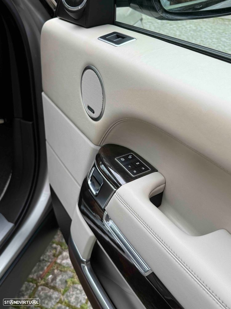 Land Rover Range Rover 4.4 SDV8 Autobiography - 11