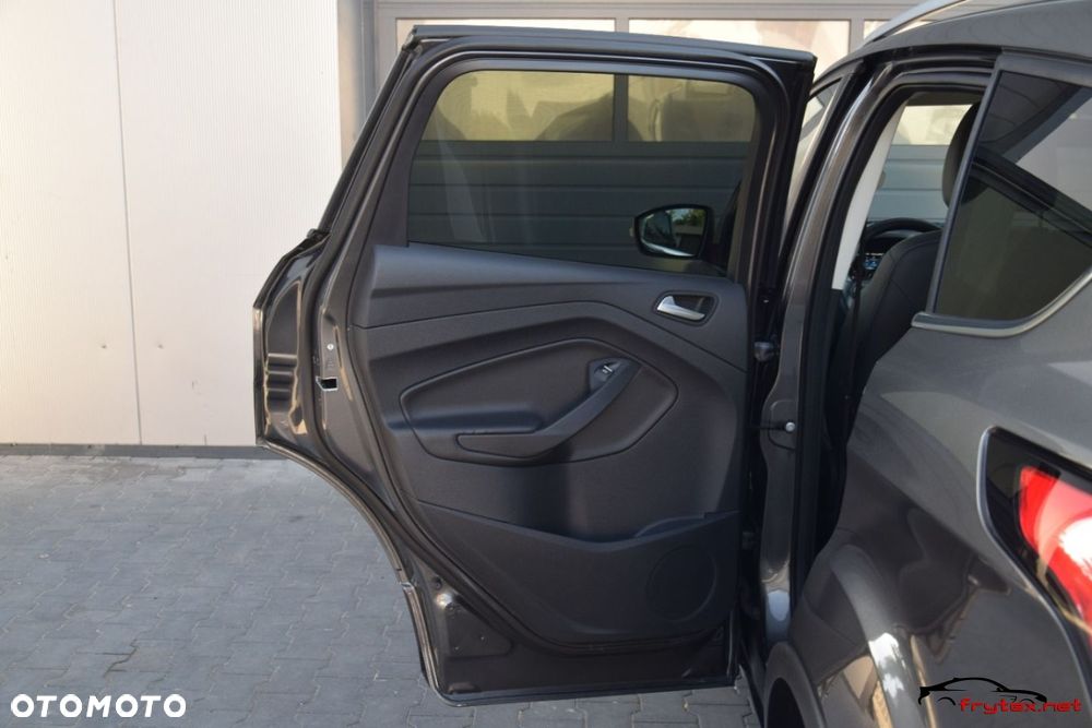 Ford Kuga - 19