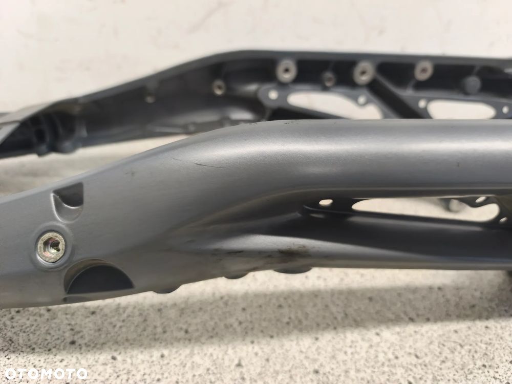 Stelaż tył, tylny Triumph Street Triple 675 - 5