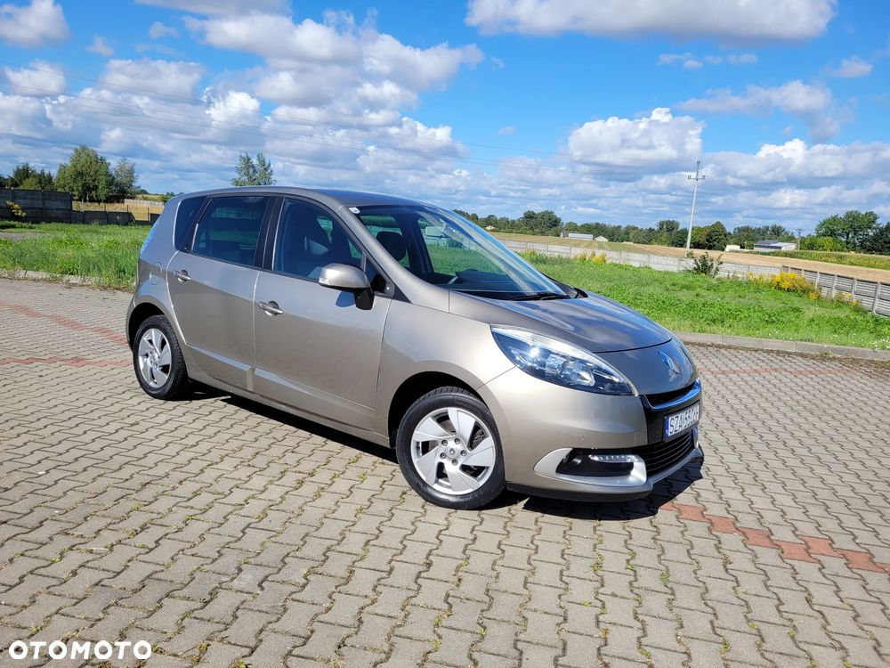 Renault Scenic 1.6 16V 110 TomTom Edition - 6