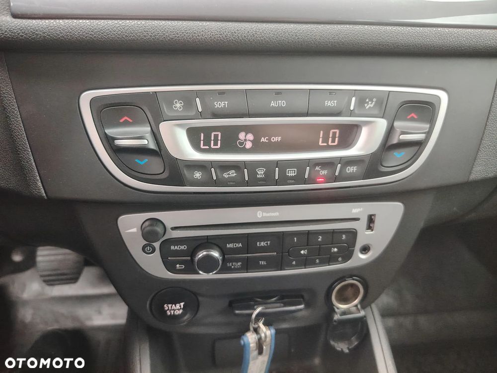 Renault Megane 1.5 dCi Energy Limited EU6 - 16