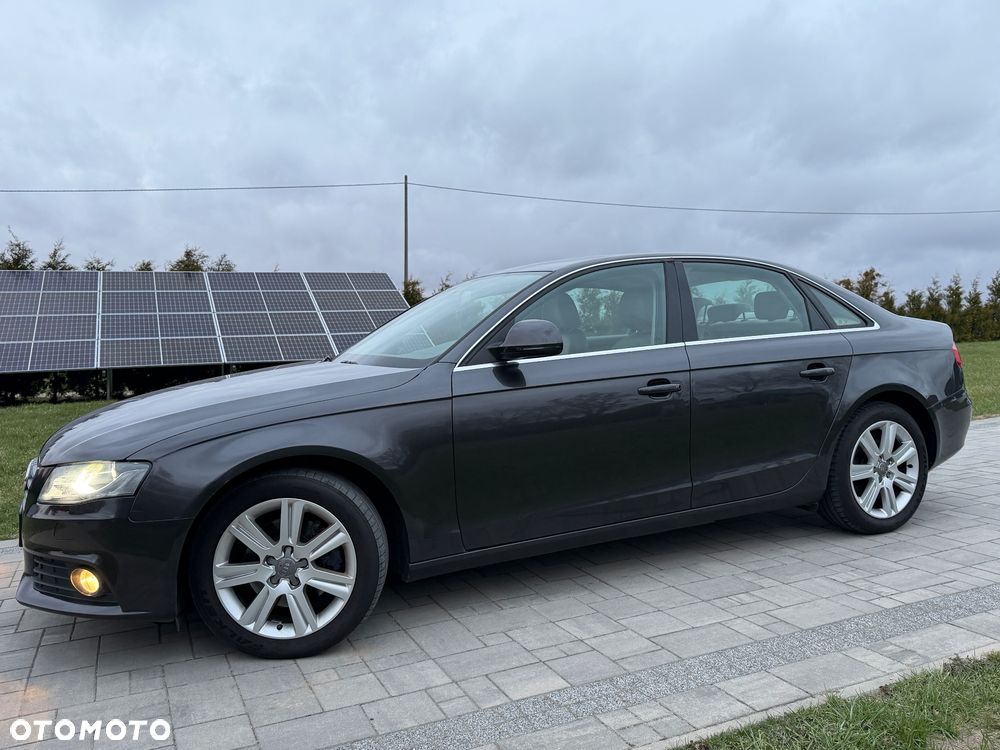 Audi A4 Limousine - 23