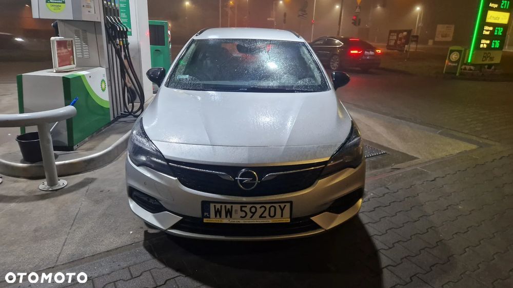 Opel Astra 1.2 T Edition S&S - 9