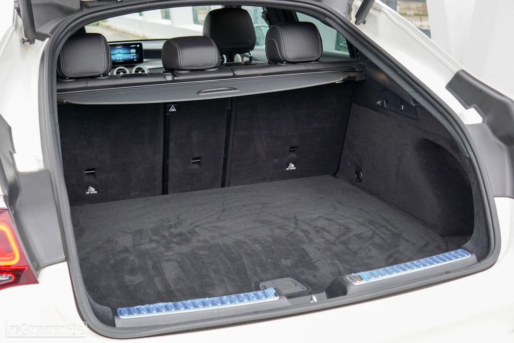 Mercedes-Benz GLC 300 e 4Matic - 58