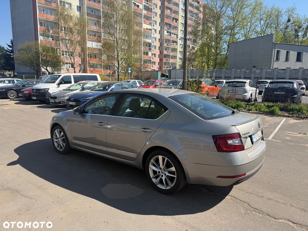 Skoda Octavia 1.5 TSI ACT Style - 5
