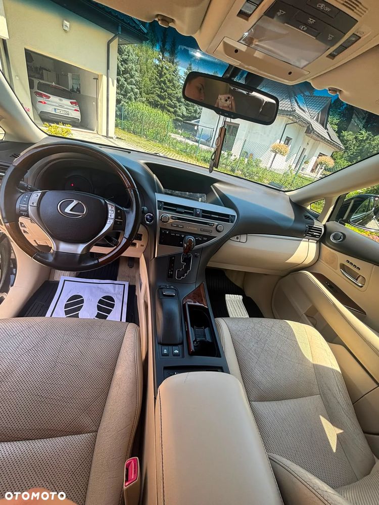 Lexus RX - 15