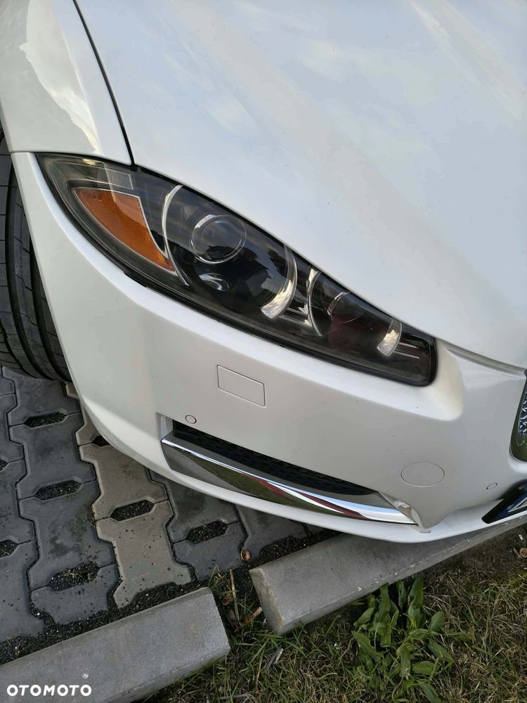 Jaguar XF 2.0 T Luxury - 5