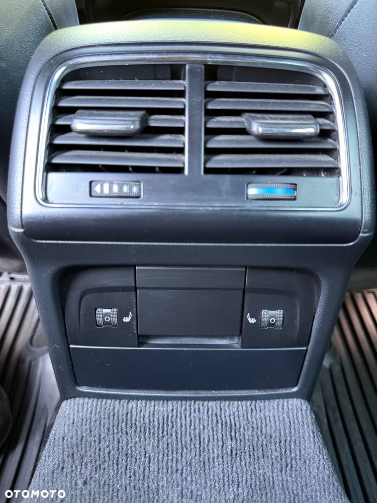 Audi A4 Avant 2.0 TDI DPF - 9