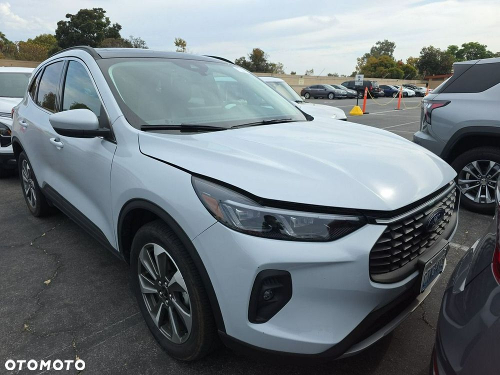 Ford Escape - 2
