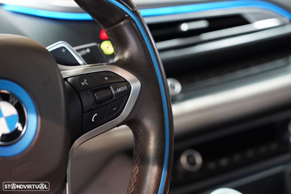 BMW i8 - 16