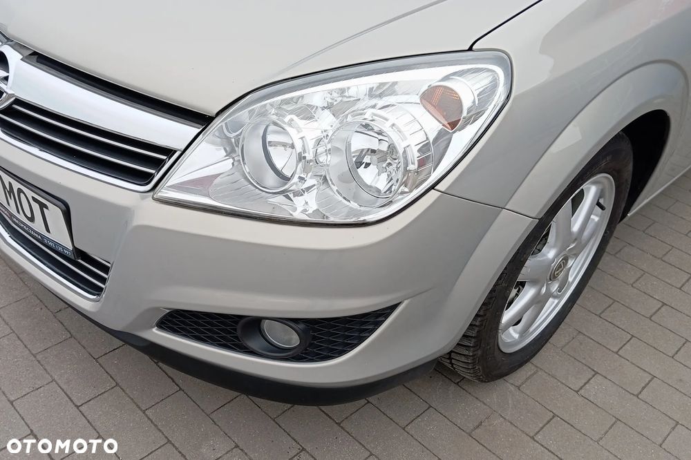 Opel Astra 1.6 - 15